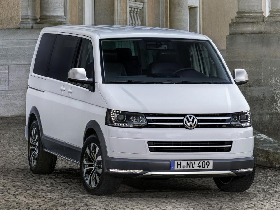  Volkswagen Multivan Alltrack Concept 2014 года  (фото 12 из 18)